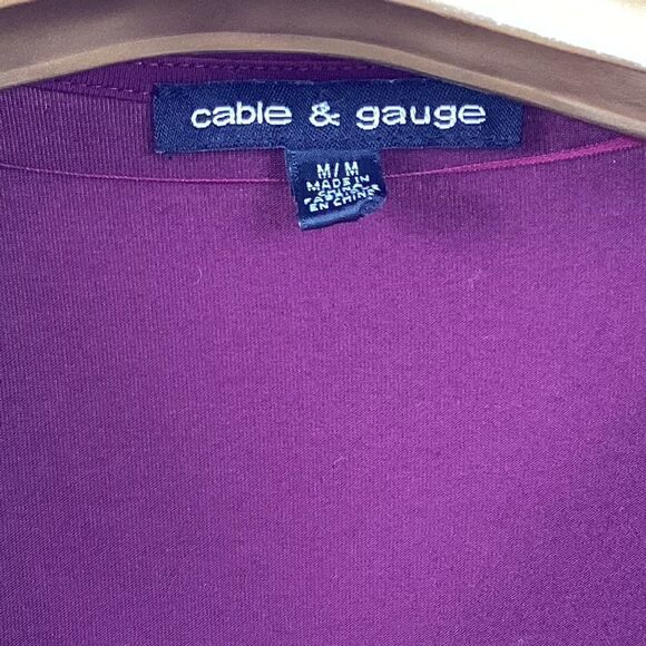 Cable and gauge woman’s zip front top medium - Picture 6 of 7